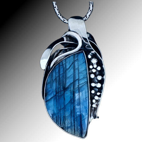 Labradorite Silver Pendant